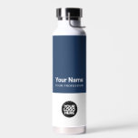Botella De Agua Logotipo del empleado corporativo, nombre, profesi<br><div class="desc">Personalice fácilmente esta botella de agua de nombre de empleado del Personalizado con el logotipo del negocio. Un sencillo diseño de negocio en colores azul marino y blanco personalizable completamente en tamaño frontal y posterior, sans-serif fuentes básicas y modernas y un aspecto profesional y claro. Cualquier color, cualquier tipo de...</div>