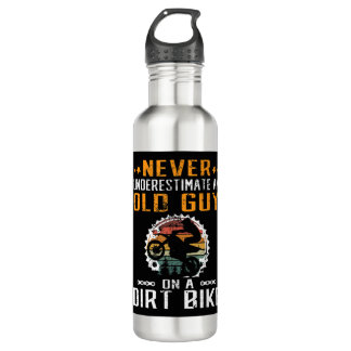 Botella De Agua Los hombres nunca subestiman a un viejo en bicicle