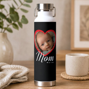 Botella De Agua Mamá Estableció Corazón Rojo Foto Negra