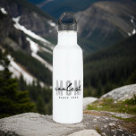 Botella De Agua Mamá más fría desde el 20XX de la adormidera simpl<br><div class="desc">Este diseño sencillo y moderno se compone de una tipografía de san serif.</div>