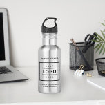 Botella De Agua Marca del logotipo de negocios negro de personaliz<br><div class="desc">La botella de agua con marca de acero inoxidable personalizado presenta el diseño del logotipo profesional de su empresa, junto con la redacción de su nombre comercial, lema, sitio web, ubicación u otra información que se puede personalizar. Simplemente agregue el logotipo de su empresa al espacio de imagen de marcador...</div>