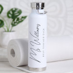 Botella De Agua Mejor Profesor Personalizado minimalista de la His<br><div class="desc">Manténgase hidratado con estilo con esta botella de agua Best Teacher Ever, diseñada con un toque minimalista y moderno. Perfecto para profesores que inspiran, lideran y hacen la diferencia cada día. ・ Diseño elegante: Un diseño limpio y sencillo, con una tipografía elegante, convierte esta botella en un accesorio versátil para...</div>