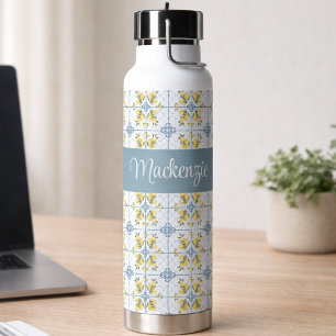 Botella De Agua Monograma de nombre de limón country francés con a