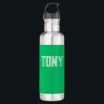Botella De Agua Monograma del nombre personalizado verde de Apple<br><div class="desc">- Diseño sólido,  negrita y minimalista con nombre de personalizable,  tipo de letra,  tamaño de letra o color de fuente... ...  ¡Es muy divertido y juguetón!</div>