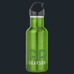 Botella De Agua Monograma moderno Personalizado Pequeño Verde<br><div class="desc">Pequeña botella verde de agua Metalizado con un nombre y monograma masculino masculino, simple y subestimado, personalizado personalizado, con 2 letras iniciales que se pueden editar a cualquier tipo de letra o color para diseñar una elegante botella metalizado de agua que se ve genial para la oficina, escuela o deporte....</div>