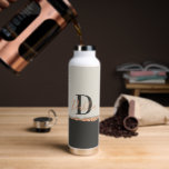 Botella De Agua Monograma moderno rosa negro purpurina dorado Rosa<br><div class="desc">Rosa purpurina de oro negro rosa,  rosa oro negro moderno monograma regalo</div>