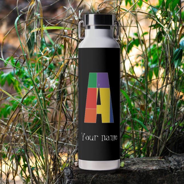 Botella De Agua Monograma rojo morado verde inicial A (Subido por el creador)