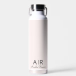 Botella De Agua Monograma rosa personalizado<br><div class="desc">Manténgase hidratado con estilo con nuestra botella de agua Pastel Rosa personalizada. Esta elegante botella presenta un suave diseño rosa pastel con su nombre y inicial personalizado, lo que lo convierte en un accesorio único y personal para sus necesidades diarias de hidratación. Perfecto para el gimnasio, la oficina o el...</div>