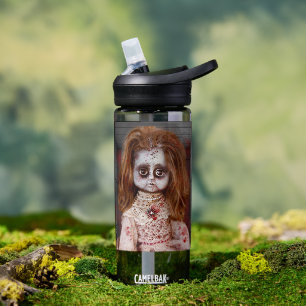 Botella De Agua Muñeca de porcelana vintage embrujada de SlipperyJ