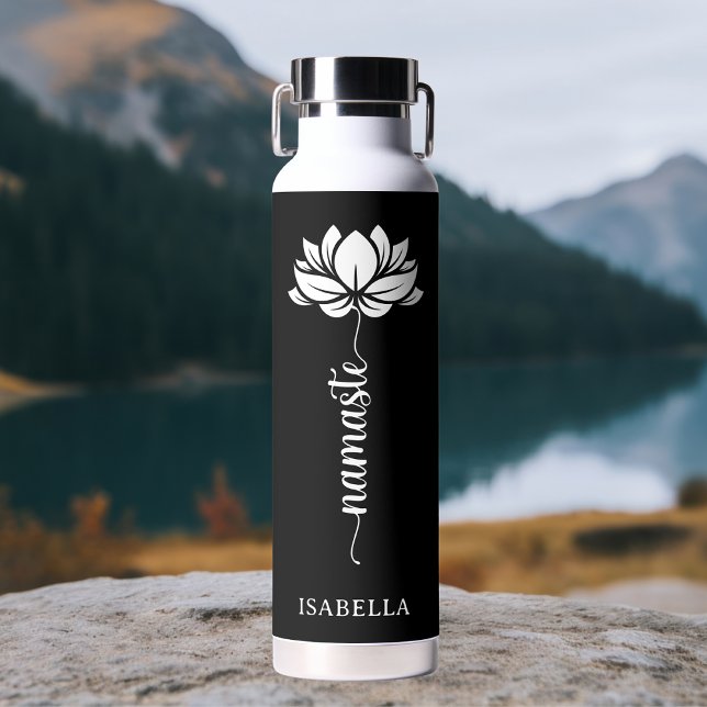 Botella De Agua Namaste Lotus Flower Nombre personalizado moderno (Subido por el creador)