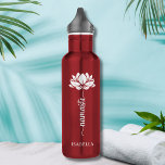 Botella De Agua Namaste Whit Lotus Flower Nombre personalizado mod<br><div class="desc">Namaste White Lotus Flower Modern Personalized Name Sports Fitness Yoga Stainless Steel Water Bottle incluye una flor de loto blanco con el texto "namaste" en escritura moderna de caligrafía escrita a mano y personalizada con tu nombre. Perfecto regalo para amigos y familia por cumpleaños, Navidades, Día de la Madre, mejores...</div>