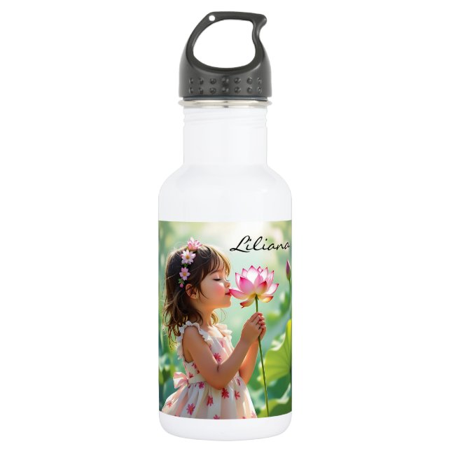 Botella De Agua Niña oliendo una rosa rosa personalizada (Anverso)