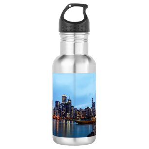 Botella De Agua Noche En El Pier De La Armada