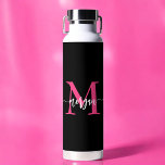 Botella De Agua Nombra de Monograma del guión moderno rosado calie<br><div class="desc">Mantente hidratado en estilo con nuestro Hot Pink Modern Script Girly Monograma Nombre Agua Botella! Con un diseño llamativo de color rosa cálido, esta botella de agua es personalizada con su nombre en un elegante guión moderno para una moda, un toque personalizado. Perfecto para la escuela, entrenamiento o el viaje,...</div>
