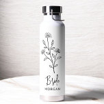 Botella De Agua Nombre De Guión De La Mano De La Novia Floral Bach<br><div class="desc">Celebra con estilo con nuestro nombre Bachelorette Bridal Party Thermal Wine Tumbler. Con un diseño de escritura elegante y personalizado, este tumbler es perfecto para mantener las bebidas a la temperatura ideal durante sus festividades nupales. Elaborado con materiales aislados de alta calidad, es tan práctico como moda. Ideal para fiestas...</div>