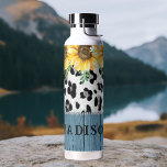 Botella De Agua Nombre de Moda Rústica del Leopardo del Girasol<br><div class="desc">Leopardo del girasol Imprimir nombre de Moda rústica Botella de agua aislada tiene girasoles amarillos con vegetación sobre una huella de leopardo en un fondo rústico de madera y personalizada con tu nombre. Diseñado por © Evco Studio www.zazzle.com/store/evcostudio</div>