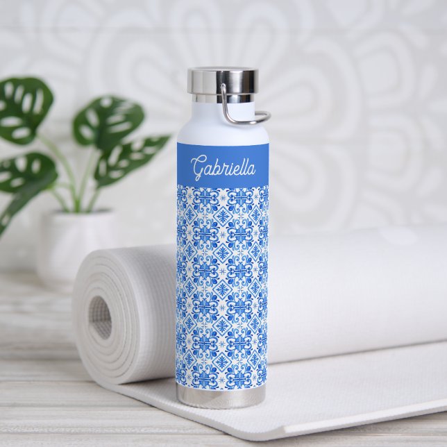 Botella De Agua Nombre de patrón de toile francés azul (Yoga (girado))