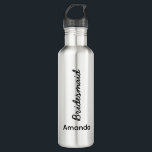Botella De Agua Novia Monogramas Boda Favor de Regalo de Novias<br><div class="desc">¡Un regalo perfecto para las damas de honor! Siéntase libre de personalizar o cambie el texto para que se adapte a un destinatario diferente para un evento diferente si lo desea!</div>