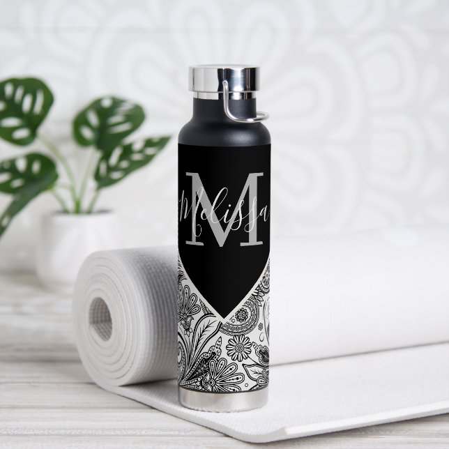 Botella De Agua Paisley en blanco y negro (Yoga)