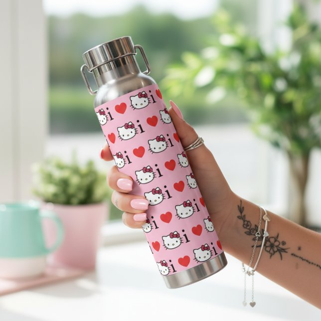 Botella de agua para gatitos (Subido por el creador)