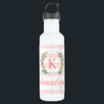 Botella De Agua Paraíso Floral y Stripes Monograma<br><div class="desc">Este divertido diseño de moda presenta un fondo de rayas blancas y rosas con una colorida corona floral. Personalice el diseño con su nombre y monograma u otro texto. Utilice las herramientas de diseño para elegir cualquier color de fondo, editar los tipos de letra y los colores del texto o...</div>