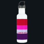 Botella De Agua Patrón de rayas rojas, rosadas y púrpura<br><div class="desc">Manténgase hidratado con estilo con el patrón rojo, rosado y púrpura de la botella de agua de acero inoxidable. Con un diseño audaz a rayas, esta botella duradera e aislada mantiene sus bebidas a la temperatura perfecta y añade un toque vibrante a su rutina diaria. Perfecto para el trabajo, los...</div>
