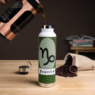 Botella De Agua Patrón de símbolos zodiaco de Capricornio por K Yo