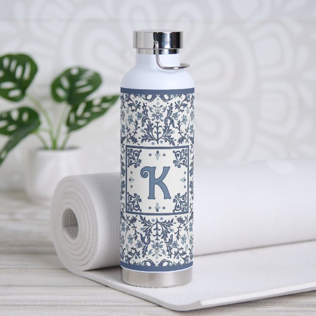 Botella De Agua Patrón floral azul brillante personalizado (Yoga)