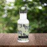 Botella De Agua Patrón silvestre de cebra de jungla y nombre perso<br><div class="desc">Patrón silvestre de cebra de jungla y nombre personalizado</div>