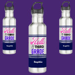Botella De Agua Personalizado De Nuevo Al Tercer Grado Escolar<br><div class="desc">Personalizado De Vuelta A La Escuela Botella de agua de acero inoxidable de tercer grado. Personalizar con tu nombre para una moda de aspecto jovial.</div>