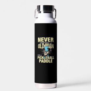 Botella De Agua Pickleball - Anciano Con Una Pala De Pickleball