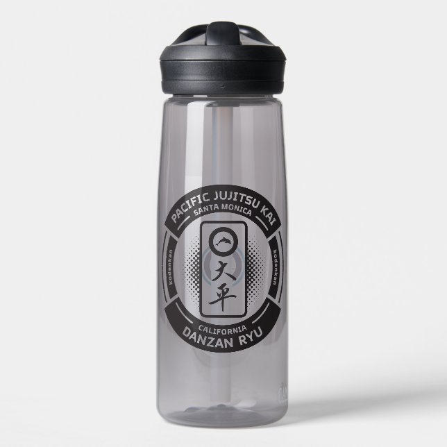 Botella De Agua PJK CamelBak® 25oz / logo y delfín /  (Delante)