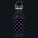Botella De Agua Polka ultravioleta sobre negro<br><div class="desc">El color de Pantone del año 2018 es ultra violeta.</div>