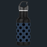 Botella De Agua Pos de polka negro sobre gris-azul<br><div class="desc">Pos de polka negro sobre gris-azul</div>