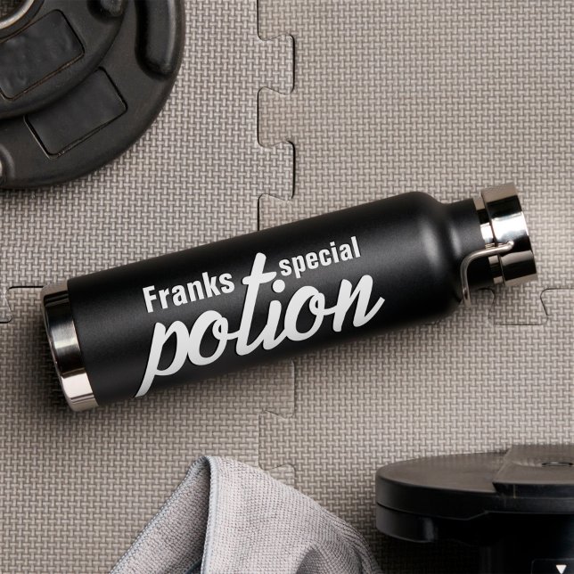 Botella De Agua Posición personalizada de su nombre (cool black and white personalized water bottle)