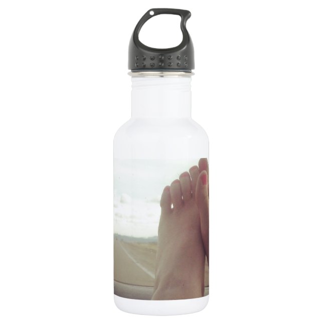 Botella De Agua relajar los pies en el tablero (Anverso)