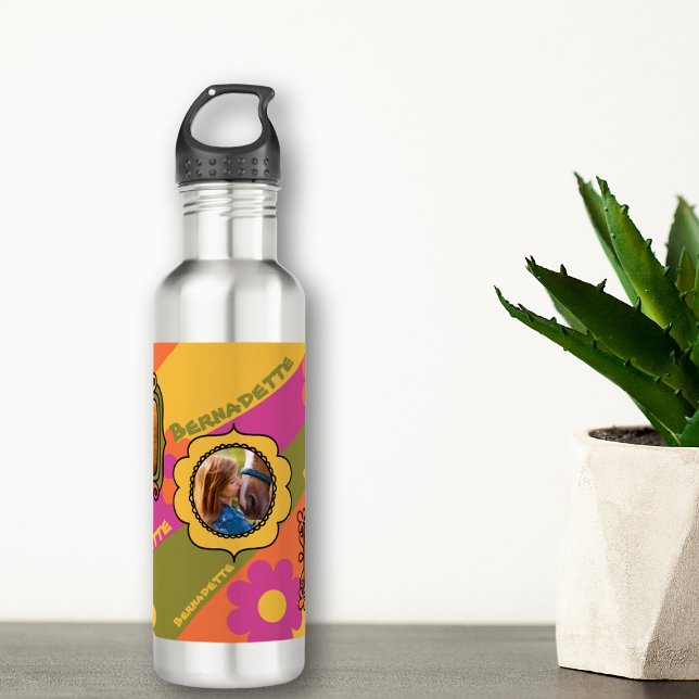 Botella De Agua Retro Daisy 3 Foto Collage y nombre de Mascota de  (Subido por el creador)