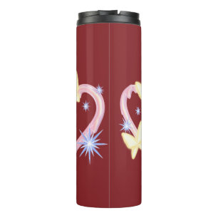 Botella de agua roja vibrante con mariposa encanta