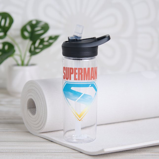Botella De Agua Saltando por el S-Shield (Yoga)