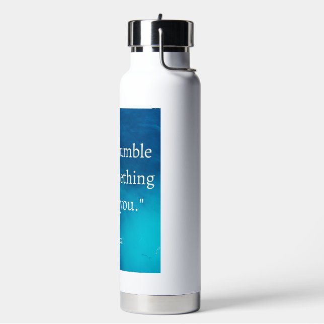 Botella De Agua Seneca: Enfoque hacia adelante, no tropiezos en el (Izquierda)