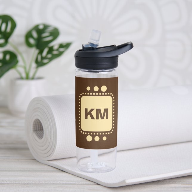 Botella De Agua Sigue sonriente añadir iniciales camello amarillo  (Yoga)