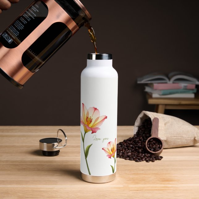 Botella De Agua Susurrando el afecto de los lirios (Café (girado))