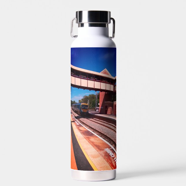 Botella De Agua Tren bajo el puente (Delantero)