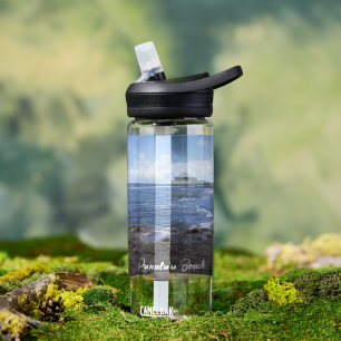 Botella de agua tropical de Punalu'u Beach Hawaii