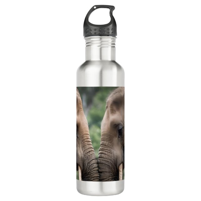 Botella De Agua "Trunk to Trunk: A Gentelphant Embrace" (Anverso)