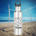 Botella De Agua Voleibol Y Red Personalizados<br><div class="desc">Tu nombre sobre un voleibol navegando por encima de la red.</div>