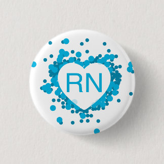 Botón azul del corazón del RN de la enfermera