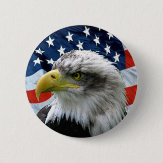 Botón de la bandera americana de Eagle calvo