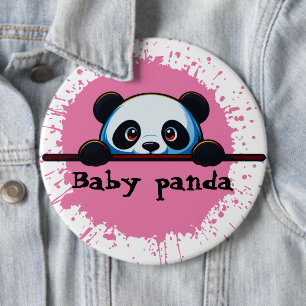 Botón de Pin con Panda Bebé Curioso y Salpicaduras