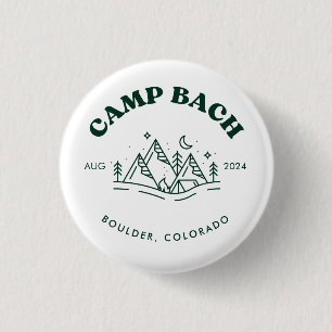 Botón de Soltera en el Campamento